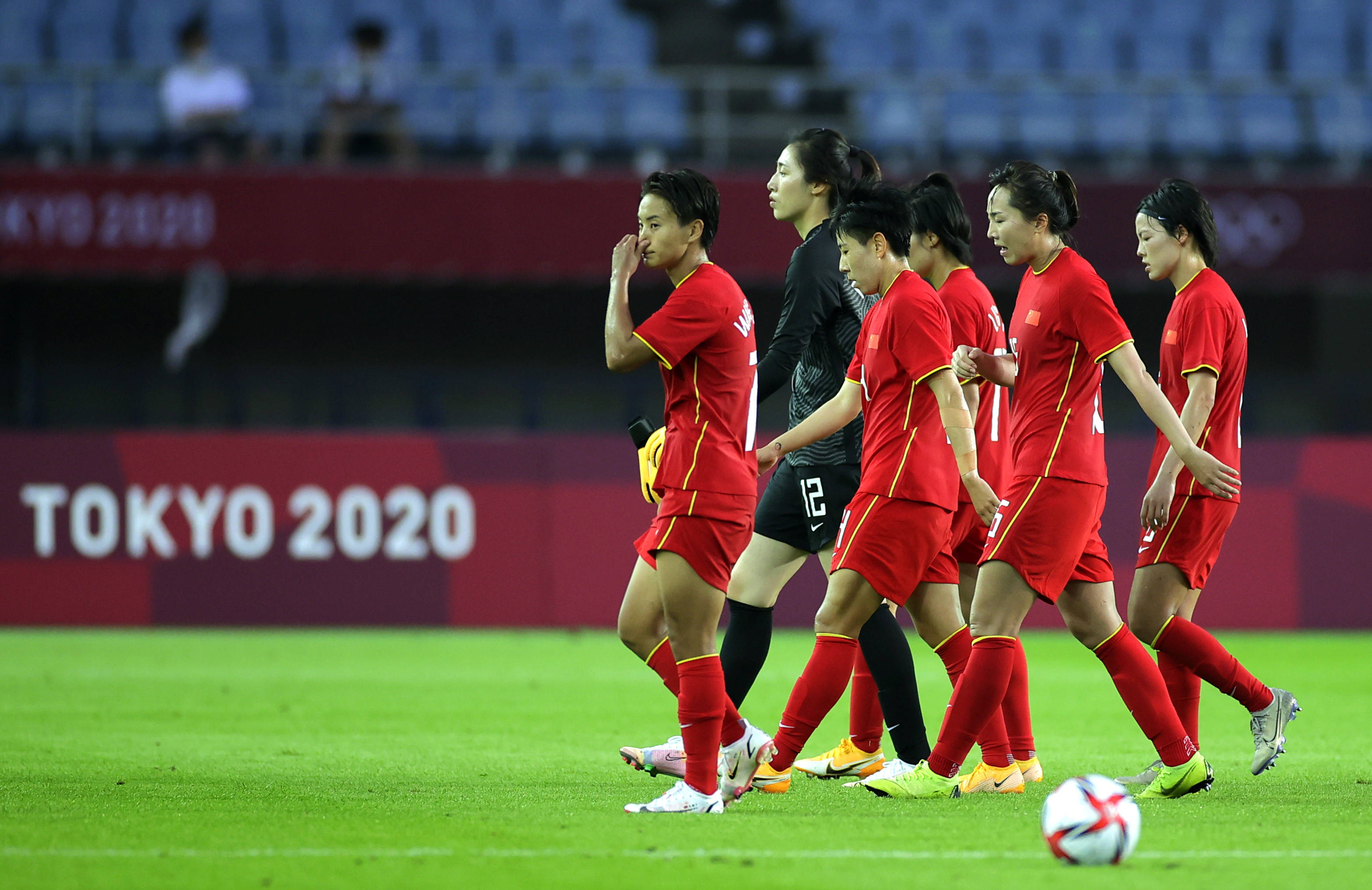 KOK万王之王篮球-中国女足备战世界杯，备战打磨技术